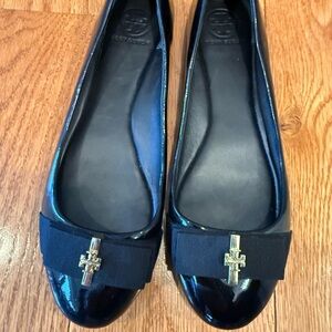 Tory Burch Black Patent Leather Bow Flats with Gold Logo